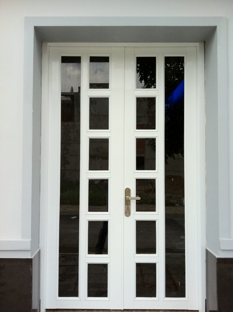 Thợ làm vách nhôm cửa kính tại quận Phú Nhuận