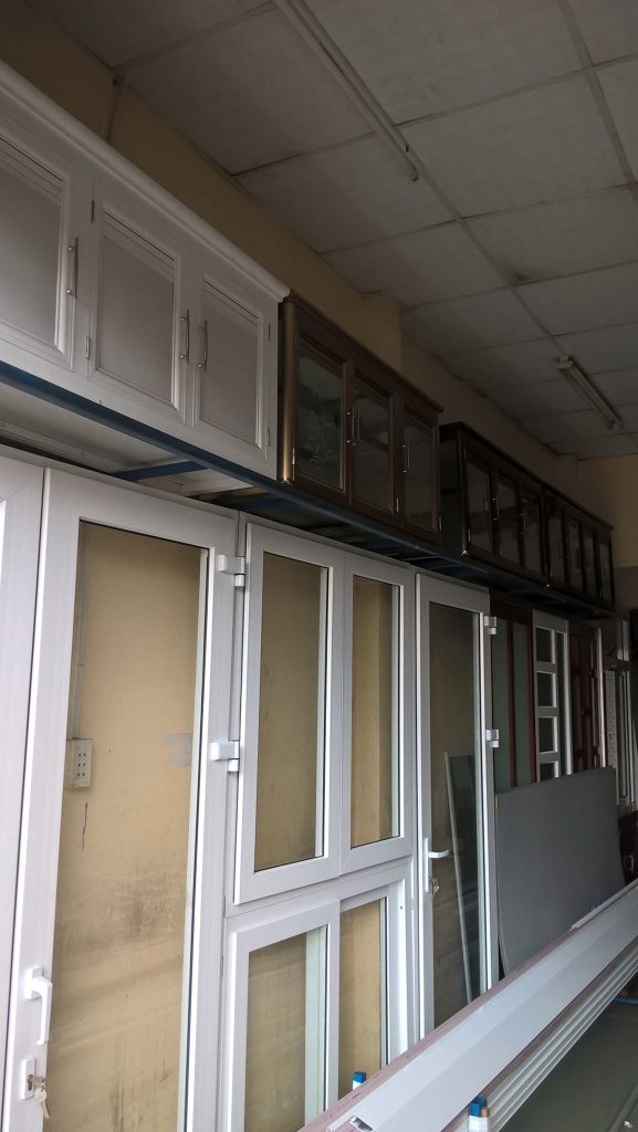 Thợ làm cửa nhôm kính tại quận 11