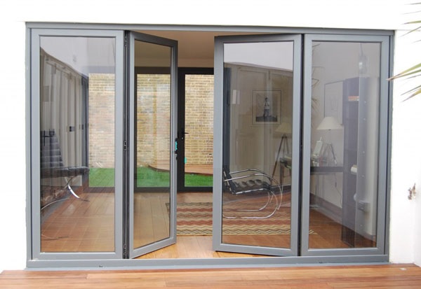 Thi công vách ngăn nhôm kính quận 2