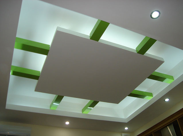 Mẫu trần thạch cao trang trí phòng khách