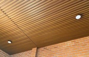 Thi Công Trần Nhựa Giả Gỗ PVC Tại Quận 4