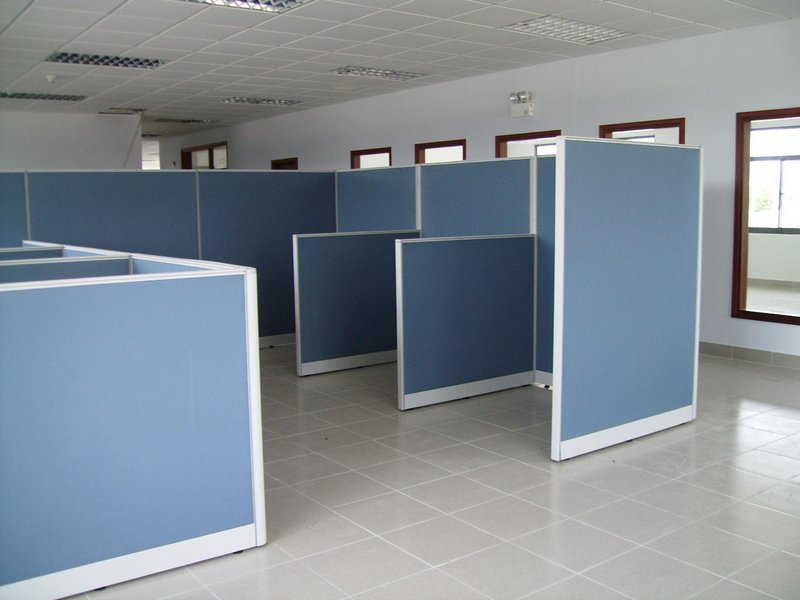 Làm vách ngăn compact tại quận 1